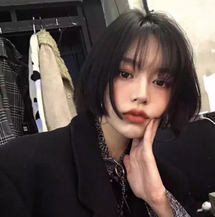 待字闺中